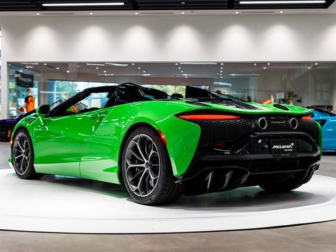 New 2026 McLaren Artura Spider image 50