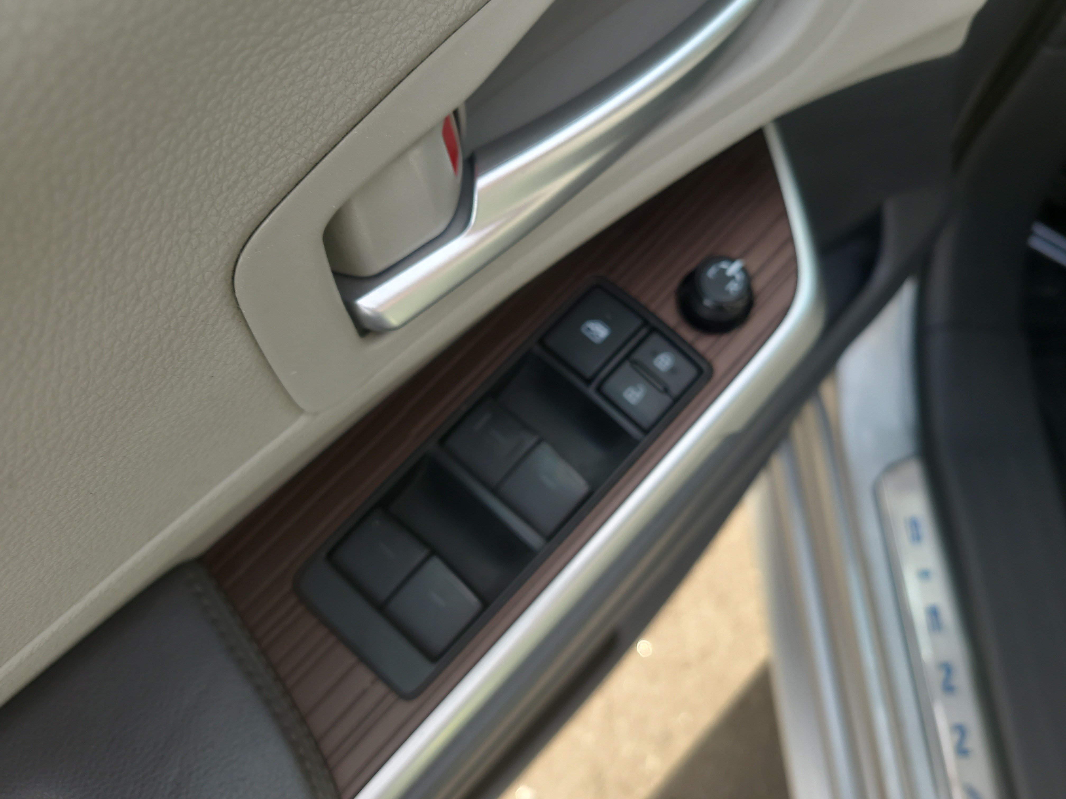 Certified 2021 Toyota Sienna XLE AWD/4WD image 13