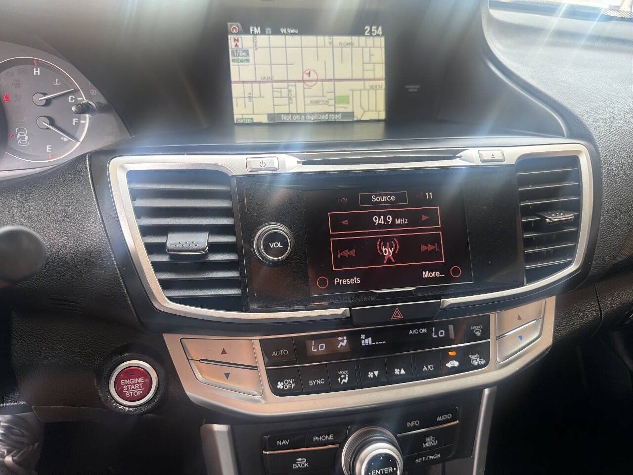 Used 2013 Honda Accord EX-L image 19