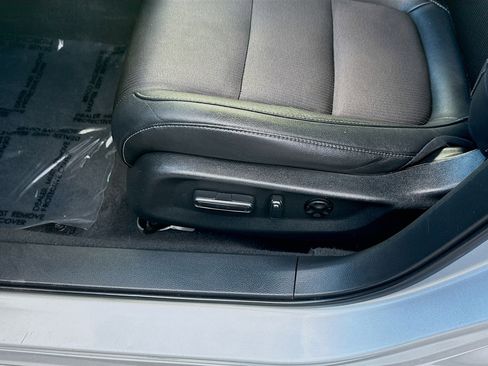 Used 2019 Honda Accord Sport image 17