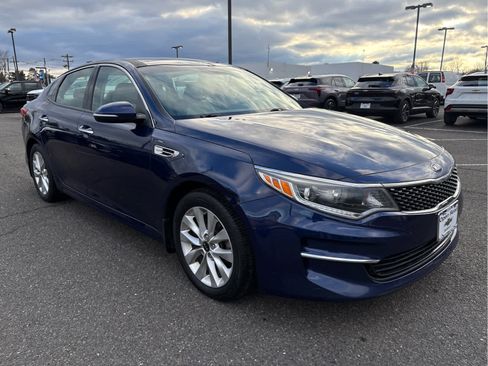Used 2018 Kia Optima EX w/ Premium Package image 1