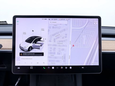 Used 2023 Tesla Model Y Long Range AWD/4WD image 6