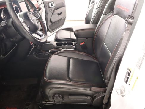 Used 2022 Jeep Wrangler Unlimited Rubicon w/ Cold Weather Group image 12