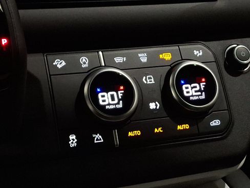 Certified 2025 Land Rover Defender 110 S image 16