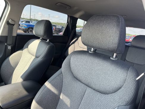 Used 2023 Hyundai Santa Fe SEL AWD/4WD image 11