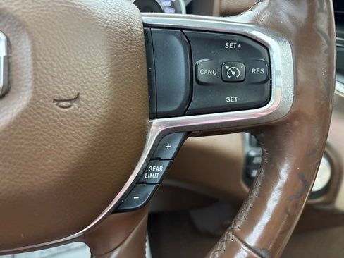 Used 2019 RAM 1500 Laramie AWD/4WD image 54