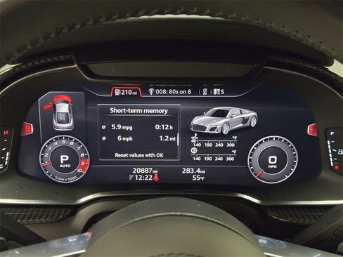 Used 2021 Audi R8 V10 w/ Premium Package image 34