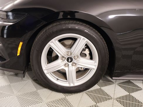 Used 2026 Ford Mustang Premium RWD image 16