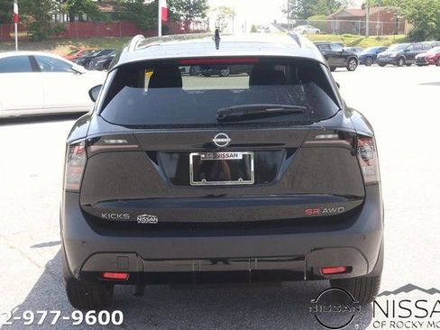New 2025 Nissan Kicks SR AWD/4WD image 6