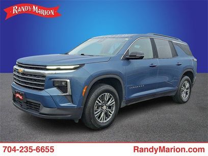 Certified 2025 Chevrolet Traverse LT