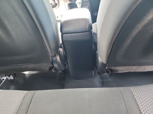 Used 2023 Kia Soul LX w/ Option Group 015 FWD image 28