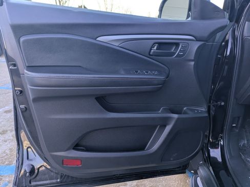 Certified 2023 Honda Passport TrailSport image 11