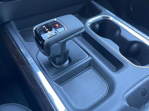 New 2026 GMC Sierra 1500 Elevation w/ Elevation Premium Package image 14