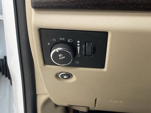 Used 2014 Jeep Grand Cherokee Laredo w/ Quick Order Package 23E image 29