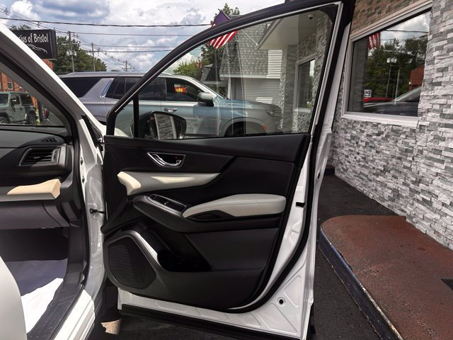 Used 2024 Subaru Ascent Limited AWD/4WD image 13