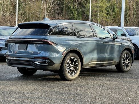 New 2026 Lincoln Nautilus Premier w/ Equipment Group 102A image 4