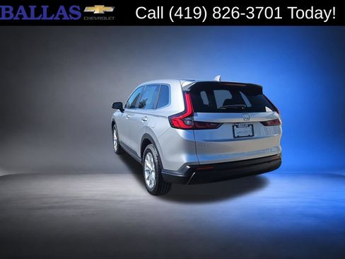 Used 2025 Honda CR-V EX image 7