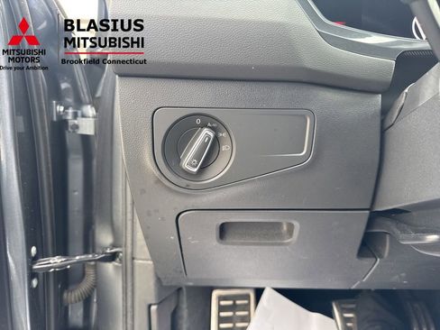 Used 2023 Volkswagen Tiguan SE R-Line AWD/4WD image 26