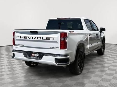 Used 2024 Chevrolet Silverado 1500 Custom AWD/4WD image 3
