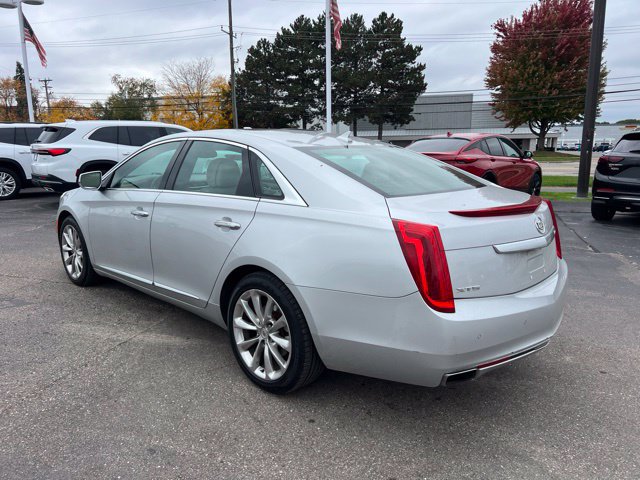 Used 2013 Cadillac XTS Luxury w/ Driver Awareness Package FWD image 7