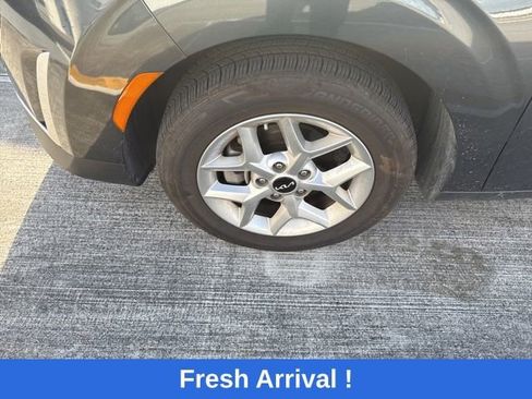 Used 2024 Kia Soul LX w/ Option Group 015 image 18