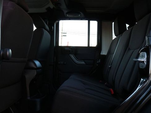 Used 2013 Jeep Wrangler Unlimited Sport image 30