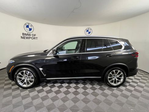 Certified 2024 BMW X5 xDrive40i w/ Premium Package AWD/4WD image 11