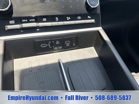 Used 2026 Hyundai Santa Fe SEL AWD/4WD image 25