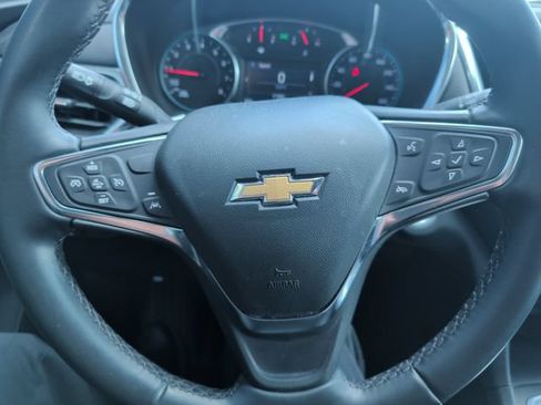 Used 2024 Chevrolet Equinox LT FWD image 14