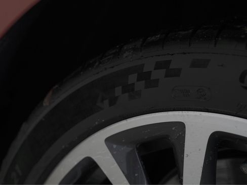 Used 2020 Rolls-Royce Dawn image 84