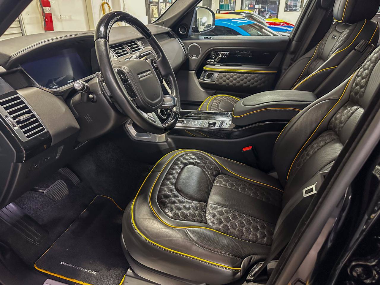 Used 2019 Land Rover Range Rover Supercharged AWD/4WD image 23