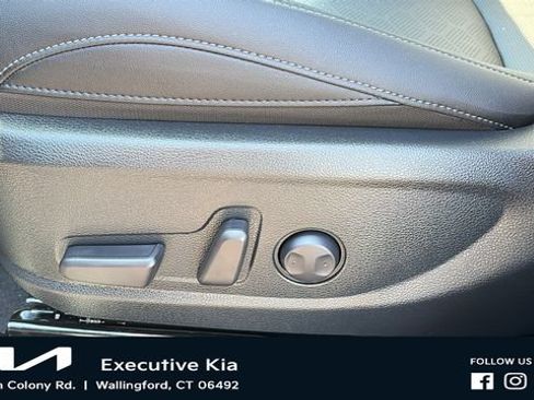 Used 2026 Kia Seltos EX w/ EX Sunroof Package AWD/4WD image 11