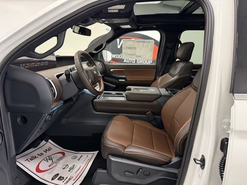 New 2025 Ford Expedition King Ranch image 10