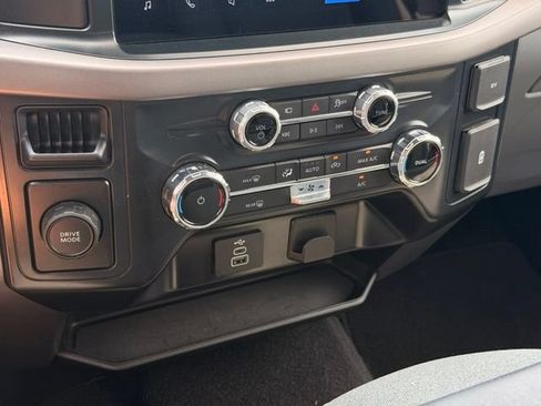 Used 2025 Ford F150 XLT w/ Equipment Group 301A Standard RWD image 28