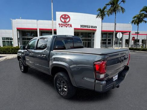 Used 2023 Toyota Tacoma SR5 w/ Technology Package RWD image 5