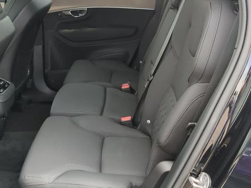 Certified 2026 Volvo XC90 B6 Plus AWD/4WD image 18