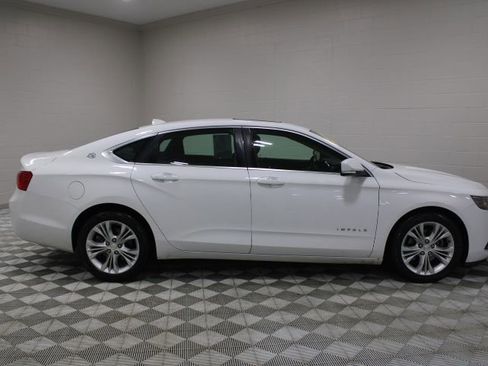 Used 2014 Chevrolet Impala LT w/ Convenience Package image 16