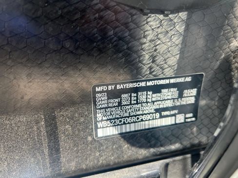 Used 2024 BMW iX xDrive50 w/ Sport Package AWD/4WD image 20