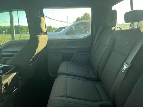 Used 2016 Ford F150 XLT w/ Equipment Group 302A Luxury AWD/4WD image 12