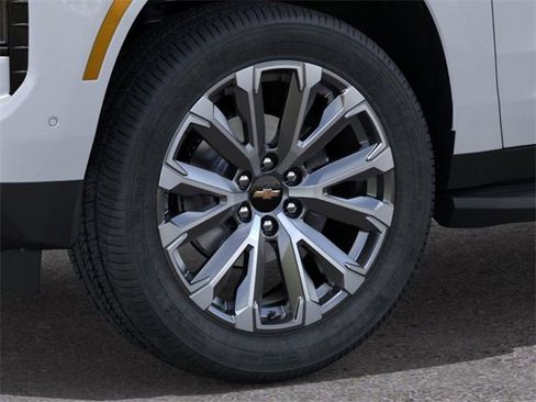 New 2026 Chevrolet Tahoe High Country w/ Sun And Tow Package RWD image 9