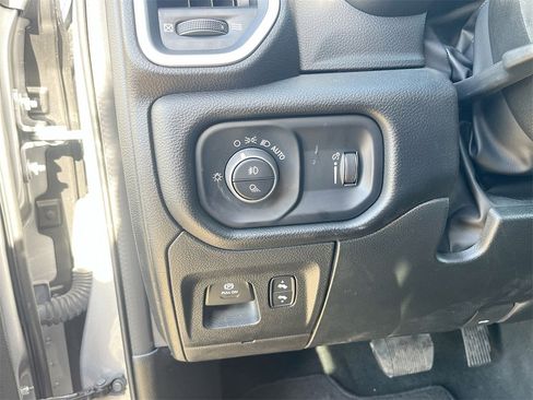 Used 2022 RAM 1500 Big Horn image 10