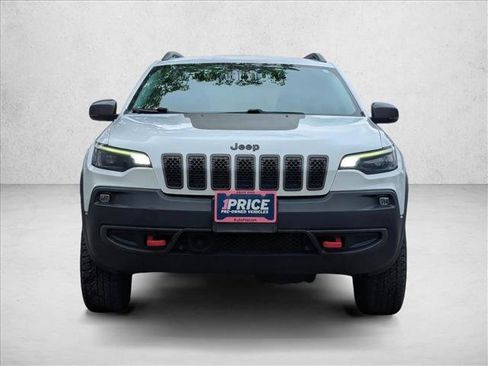Used 2021 Jeep Cherokee Trailhawk w/ Technology Group AWD/4WD image 2