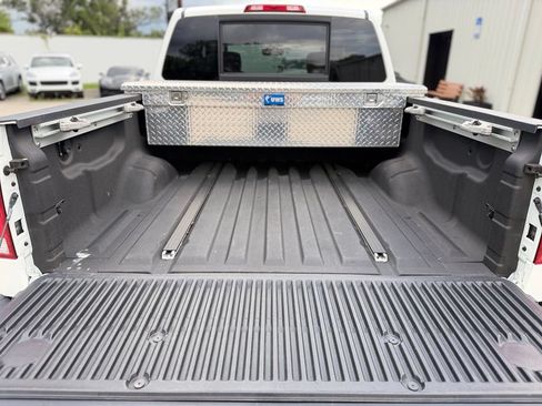 Used 2011 Nissan Titan SL w/ Heavy Metal Edition Pkg AWD/4WD image 13