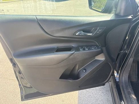 Used 2023 Chevrolet Equinox LT AWD/4WD image 14