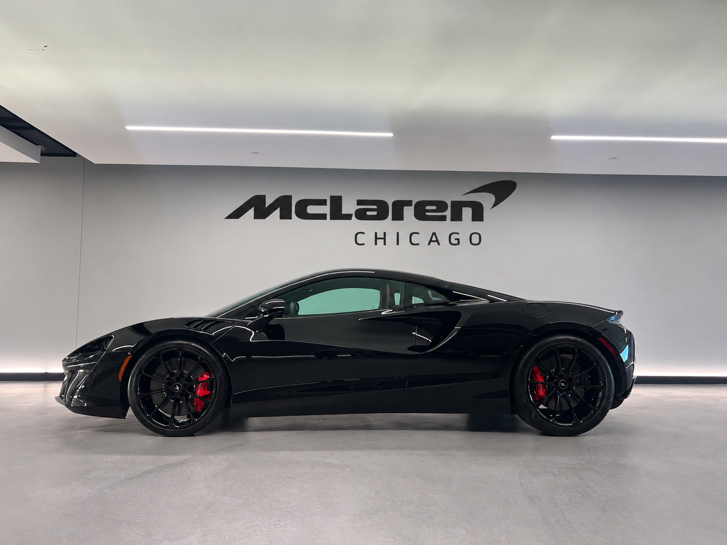 New 2027 McLaren Artura RWD image 27