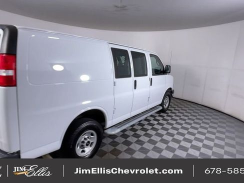 Certified 2023 GMC Savana 2500 w/ Driver Convenience Package image 9