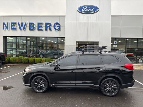 Used 2022 Subaru Ascent Onyx Edition image 4