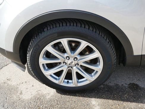 Used 2016 Ford Explorer Limited image 9