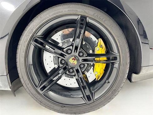 Used 2022 Porsche Taycan Turbo S image 35