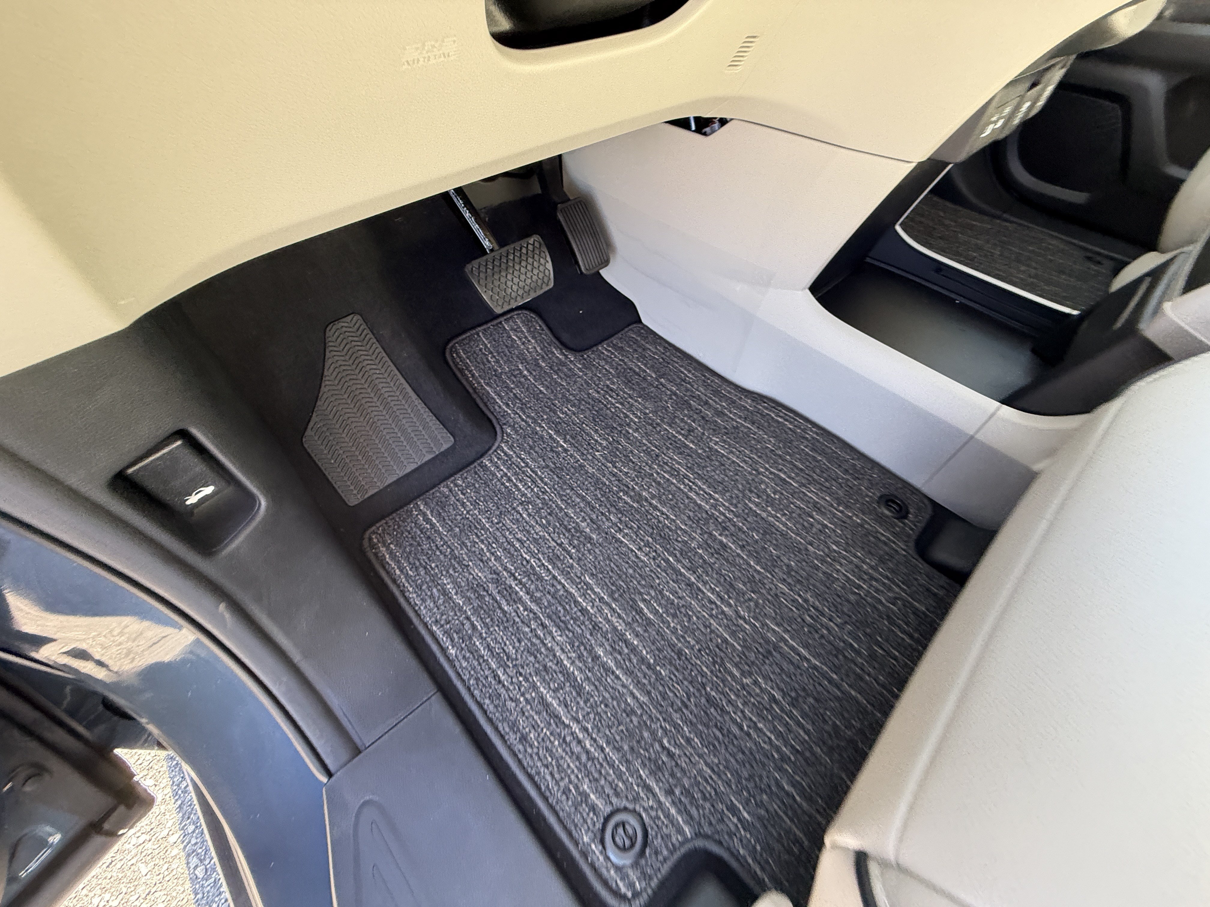 New 2027 Honda Odyssey Touring image 17